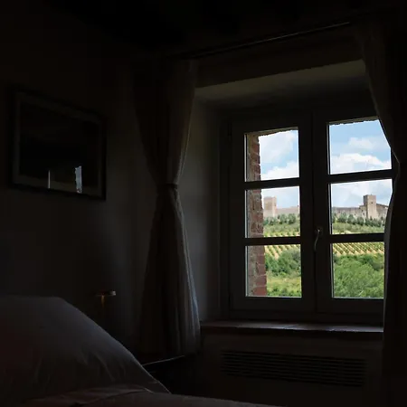 Borgo Campassini * Monteriggioni