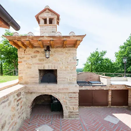 Borgo Campassini, Vakantieboerderij